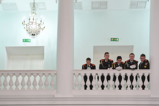 Новогодний кадетский бал Росгвардии в Доме Пашкова