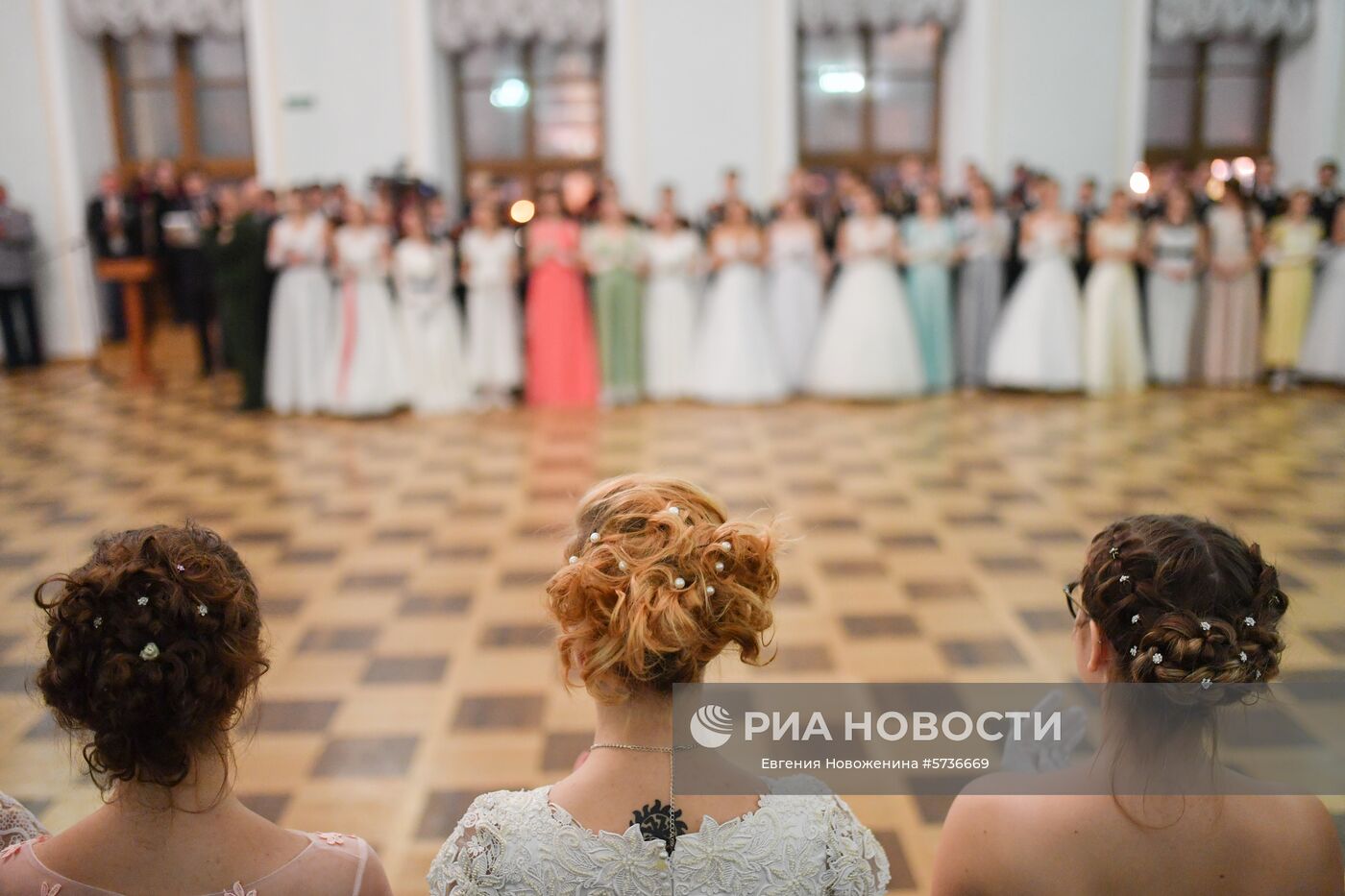 Новогодний кадетский бал Росгвардии в Доме Пашкова