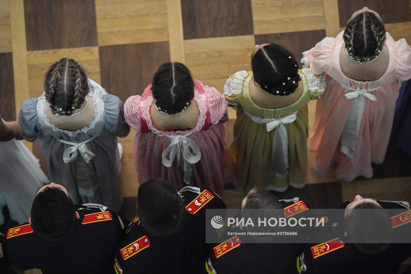 Новогодний кадетский бал Росгвардии в Доме Пашкова