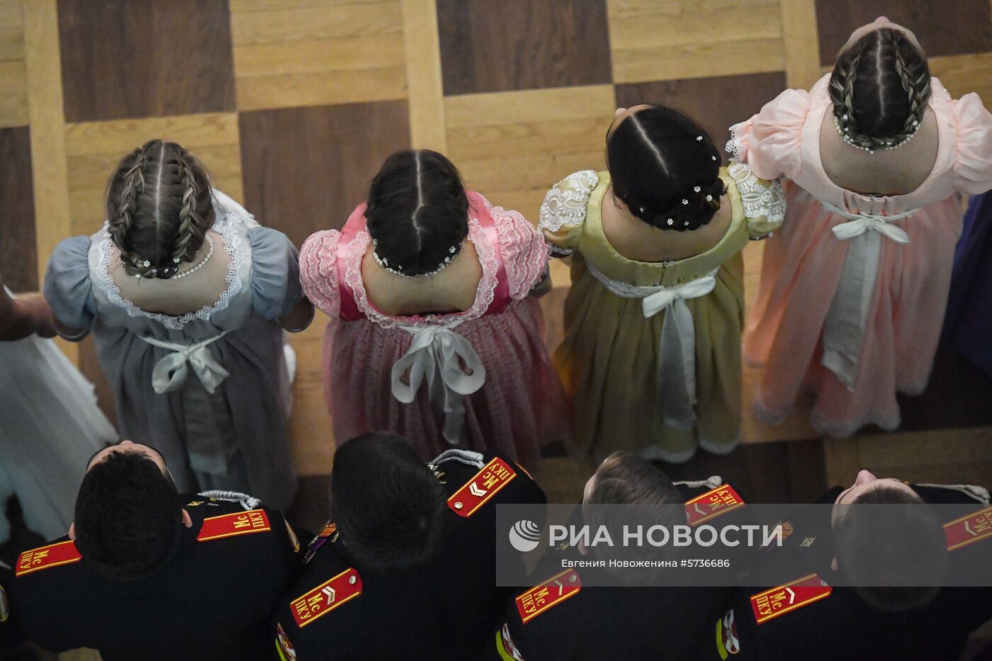 Новогодний кадетский бал Росгвардии в Доме Пашкова