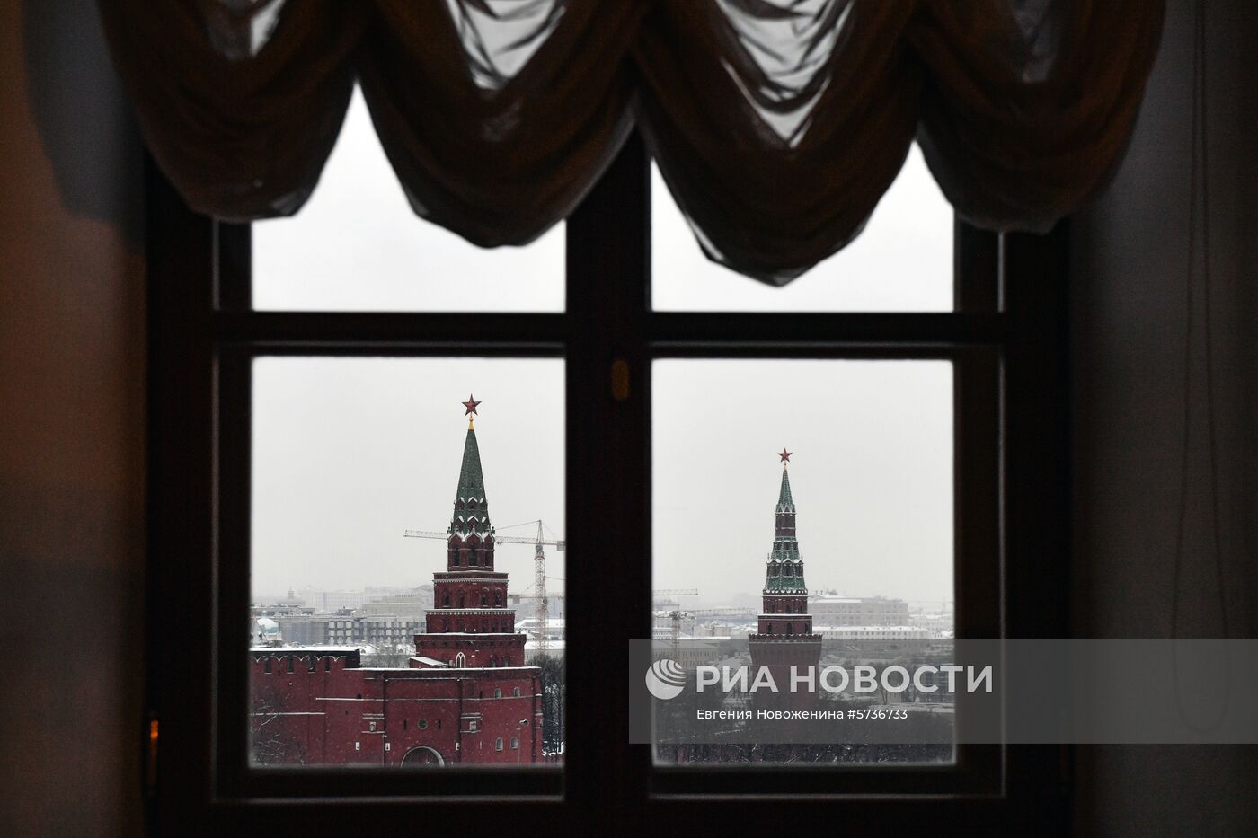 Новогодний кадетский бал Росгвардии в Доме Пашкова