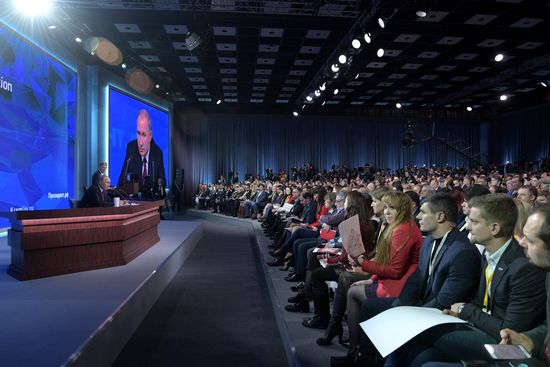 Ежегодная большая пресс-конференция президента РФ В. Путина