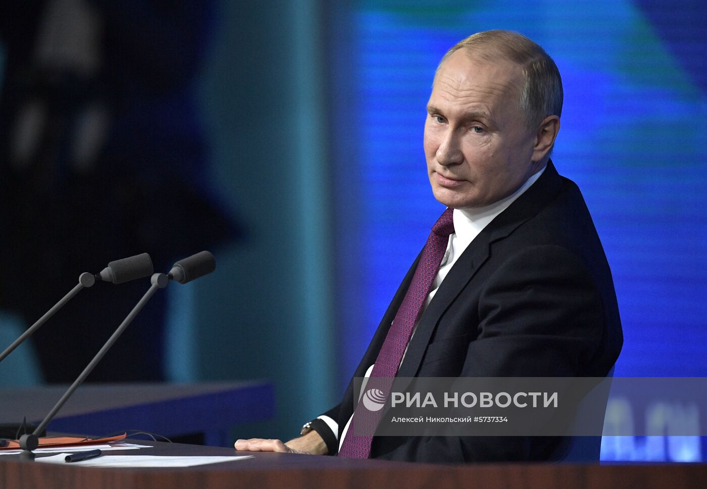 Ежегодная большая пресс-конференция президента РФ В. Путина