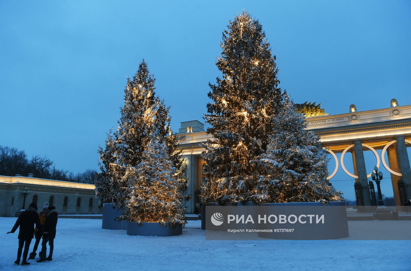 Новогоднее оформление Парка Горького