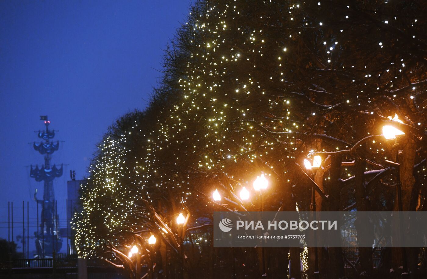 Новогоднее оформление Парка Горького