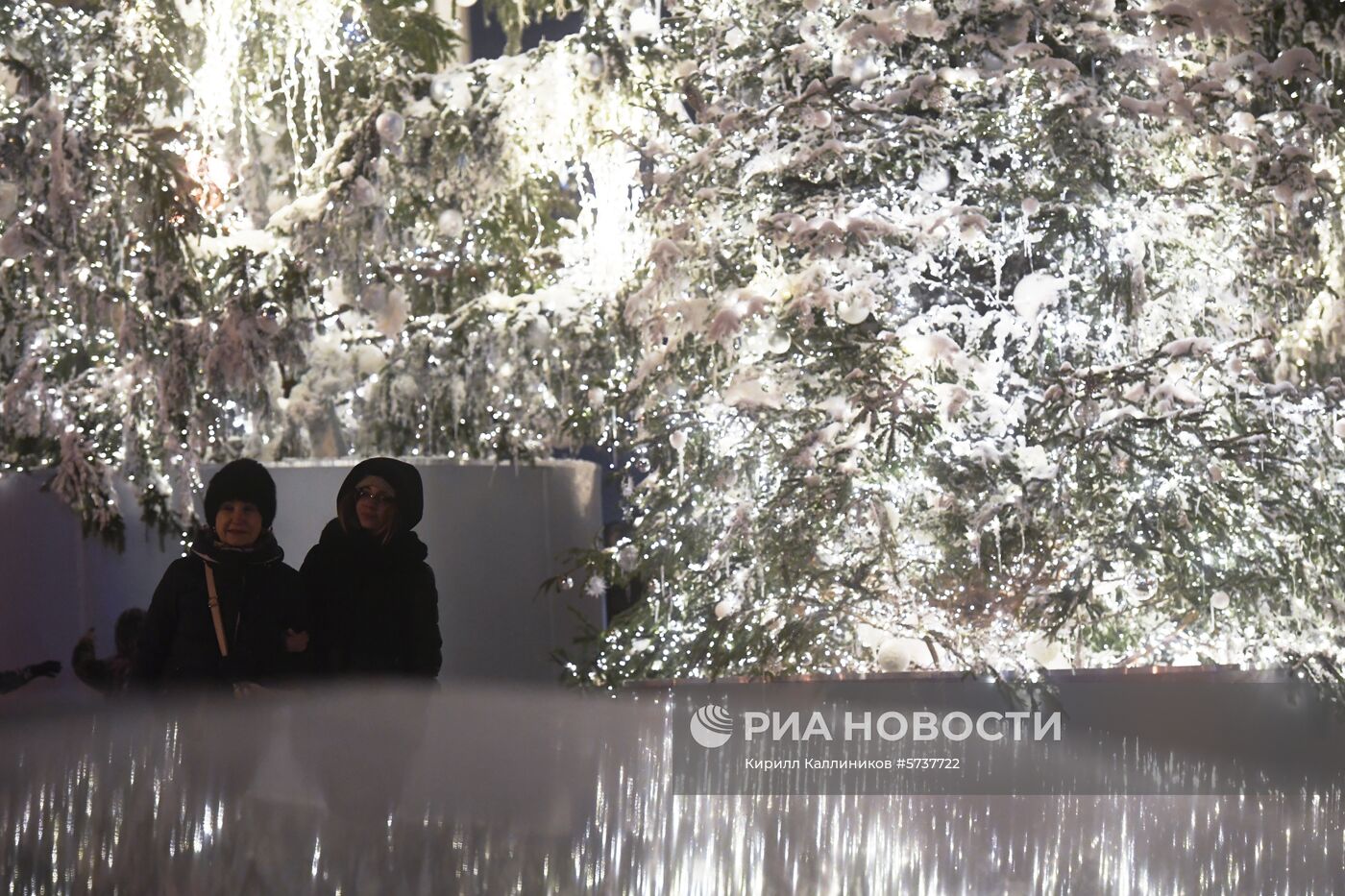 Новогоднее оформление Парка Горького
