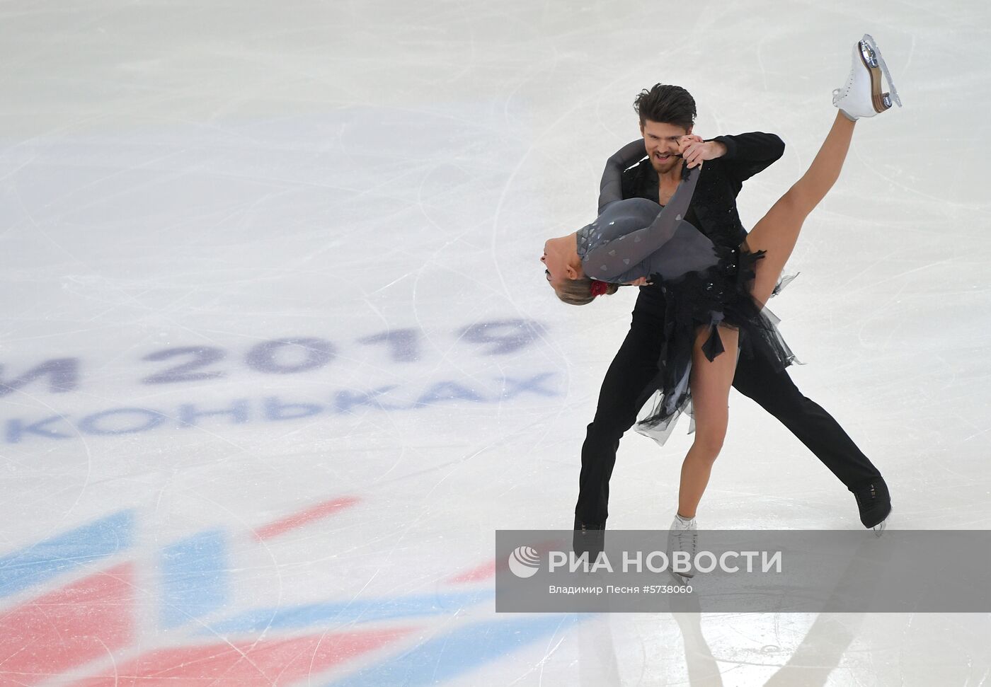 Фигурное катание. Чемпионат России. Танцы. Ритмический танец