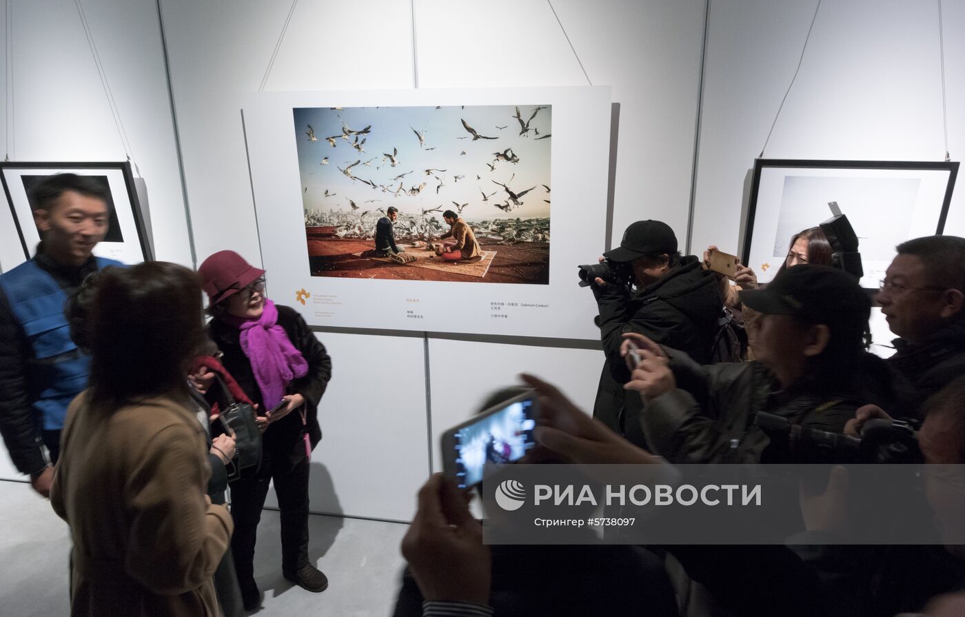 Выставка победителей конкурса им. Андрея Стенина в Вэйхае