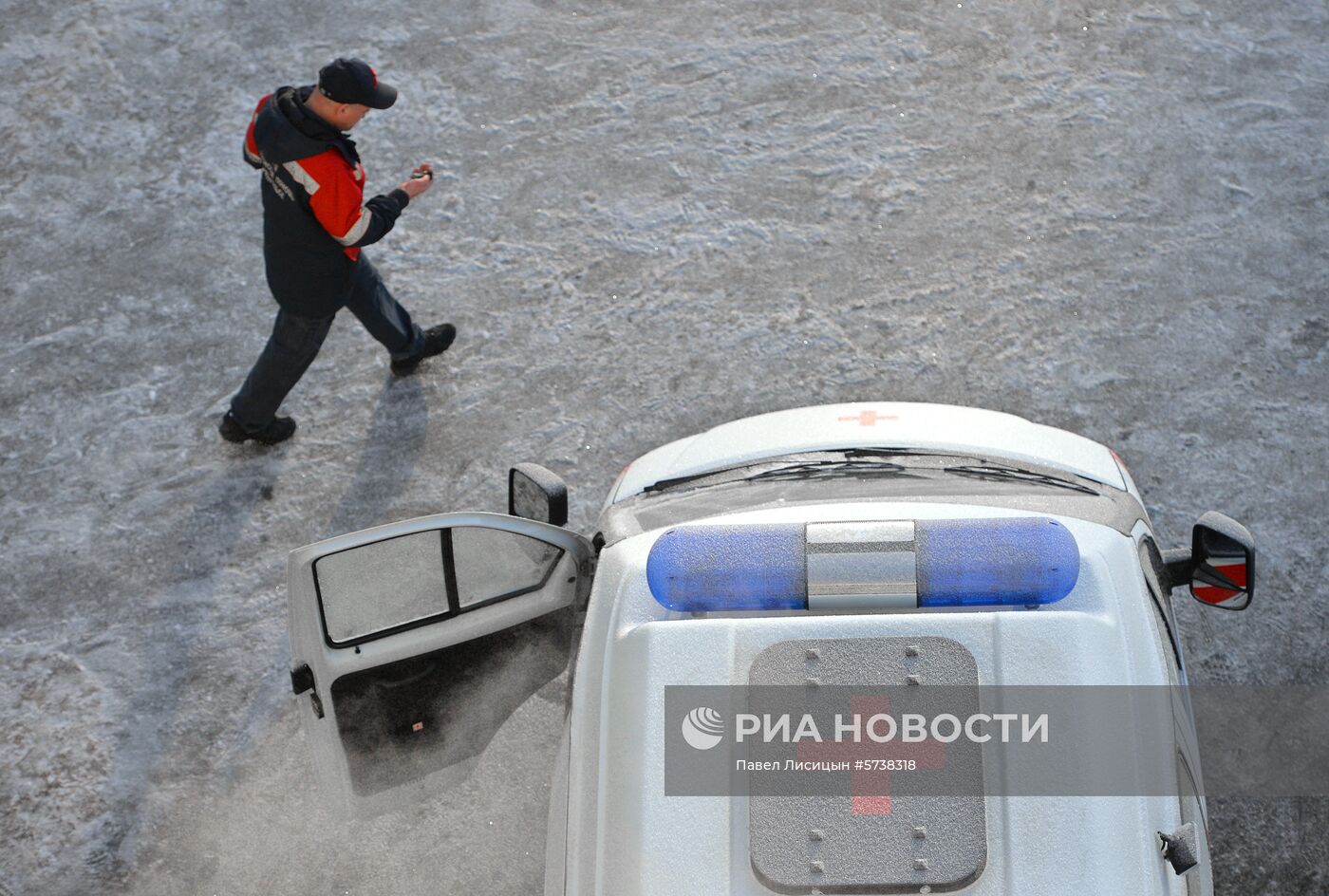 Вручение автомобилей скорой медицинской помощи учреждениям здравоохранения Свердловской области
