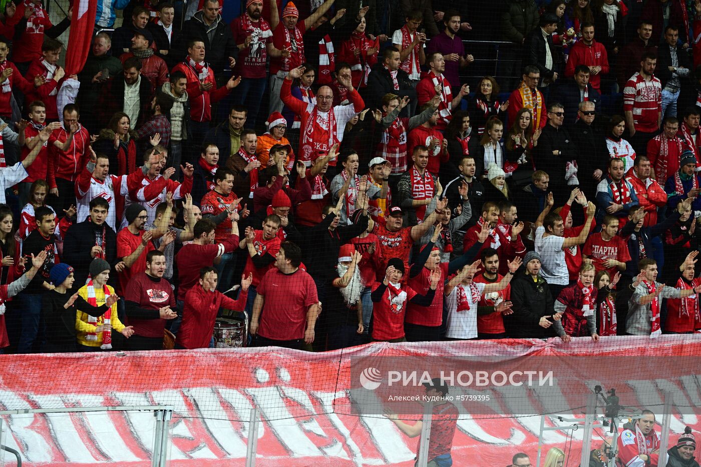 Хоккей. КХЛ. Матч "Спартак" - "Сочи"
