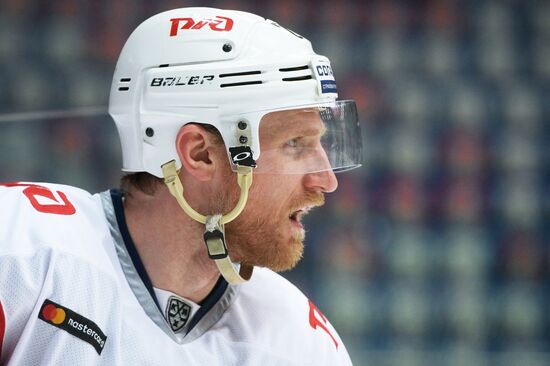 Хоккей. КХЛ. Матч "Авангард" - "Локомотив"