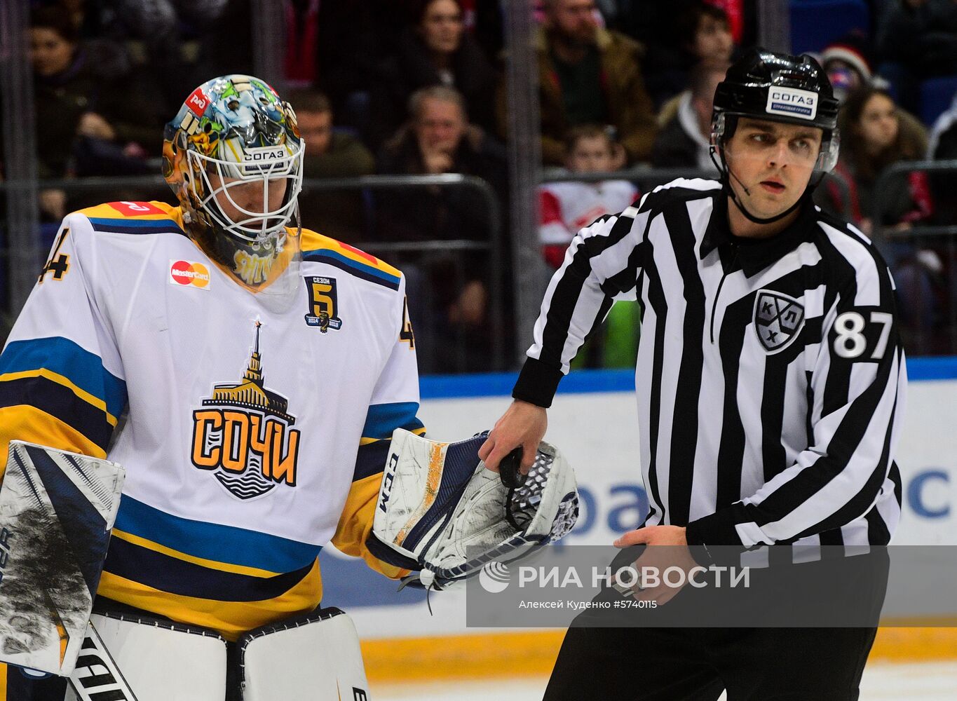 Хоккей. КХЛ. Матч "Спартак" - "Сочи"