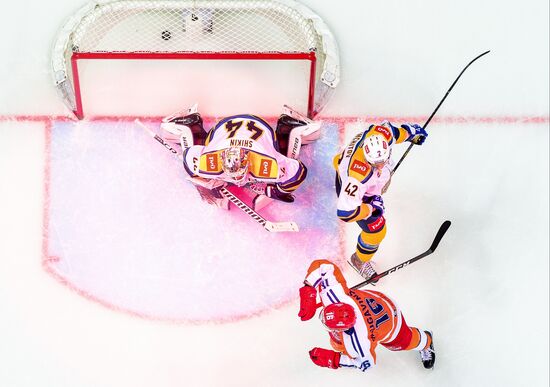 Хоккей. КХЛ. Матч "Спартак" - "Сочи"