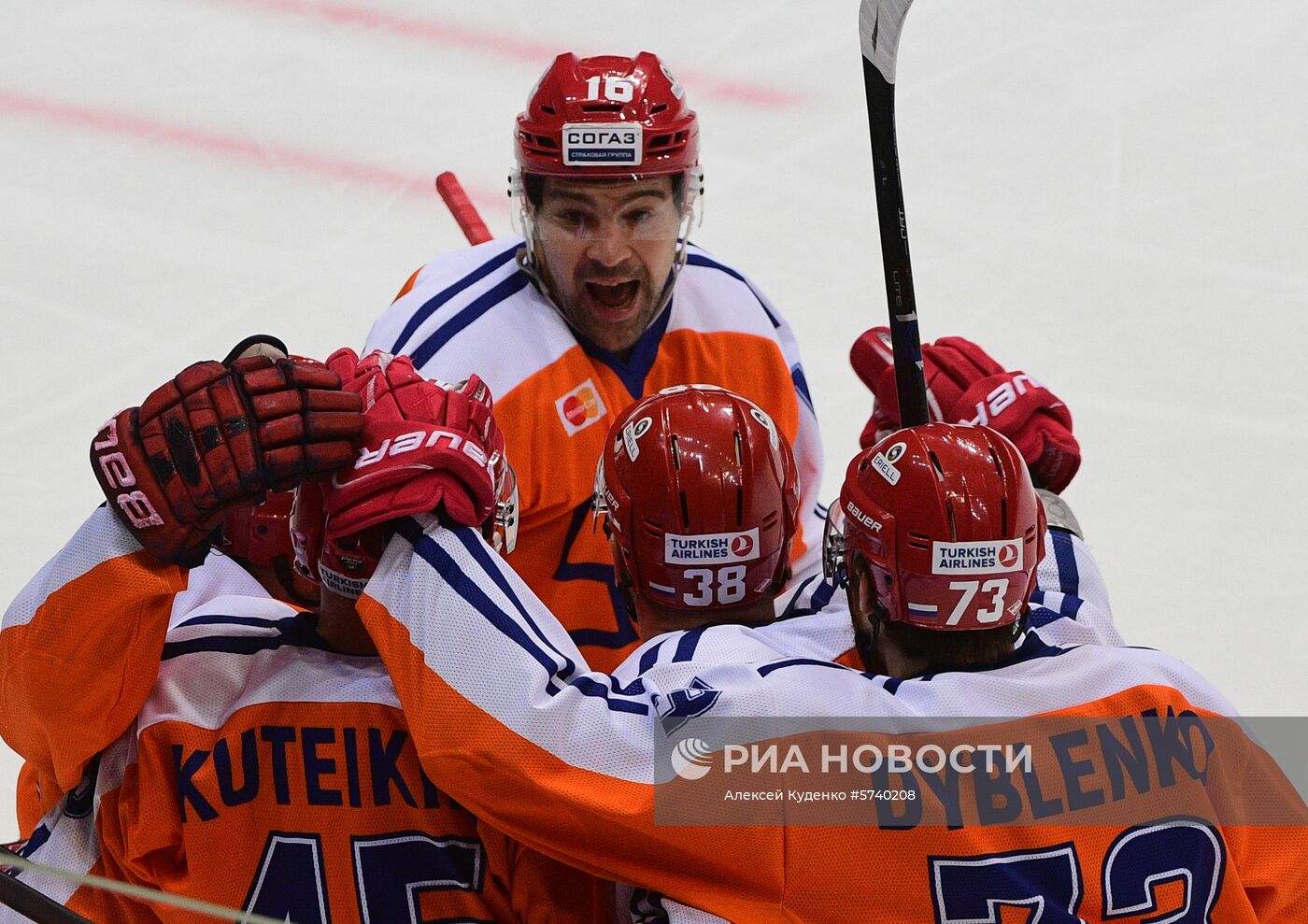 Хоккей. КХЛ. Матч "Спартак" - "Сочи"