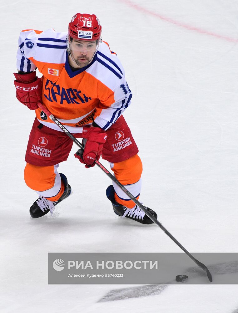 Хоккей. КХЛ. Матч "Спартак" - "Сочи"