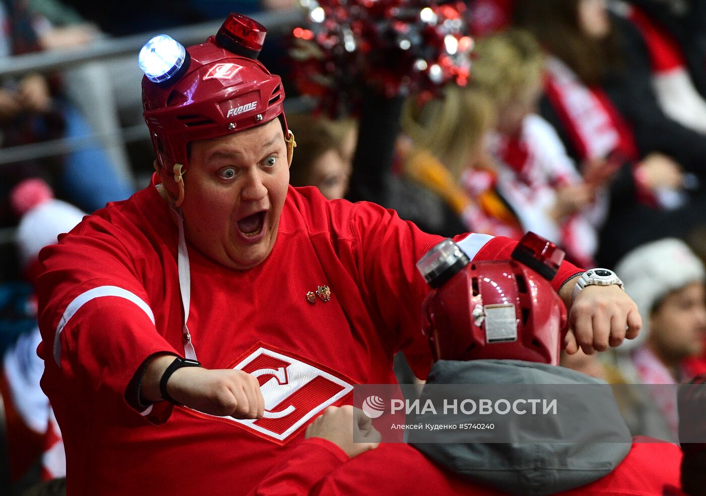 Хоккей. КХЛ. Матч "Спартак" - "Сочи"