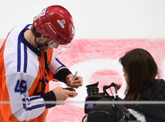 Хоккей. КХЛ. Матч "Спартак" - "Сочи"