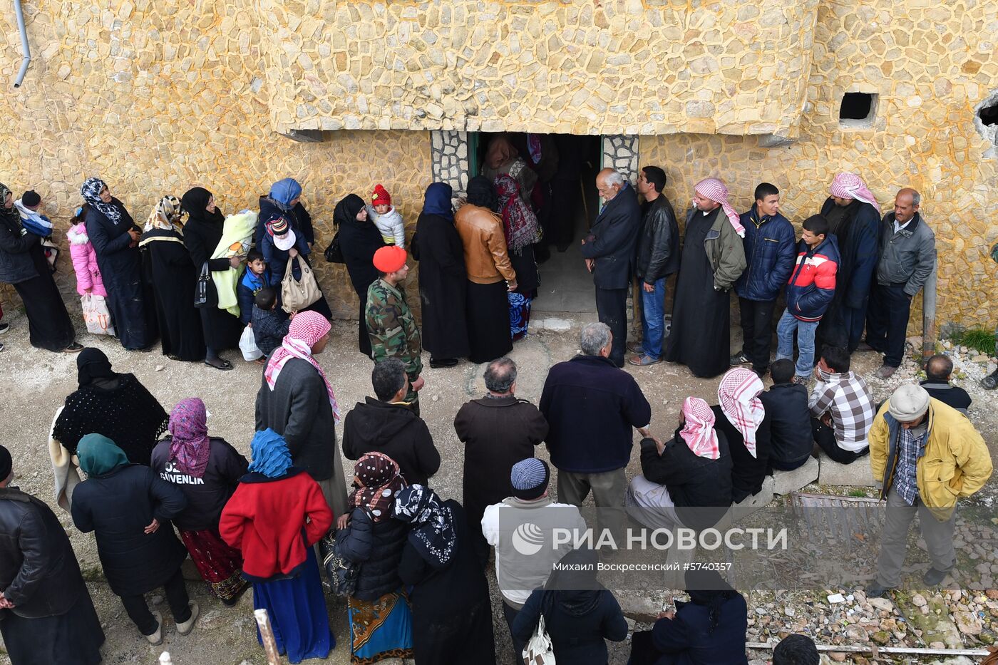 Гуманитарный коридор Абу-Духур в провинции Идлиб