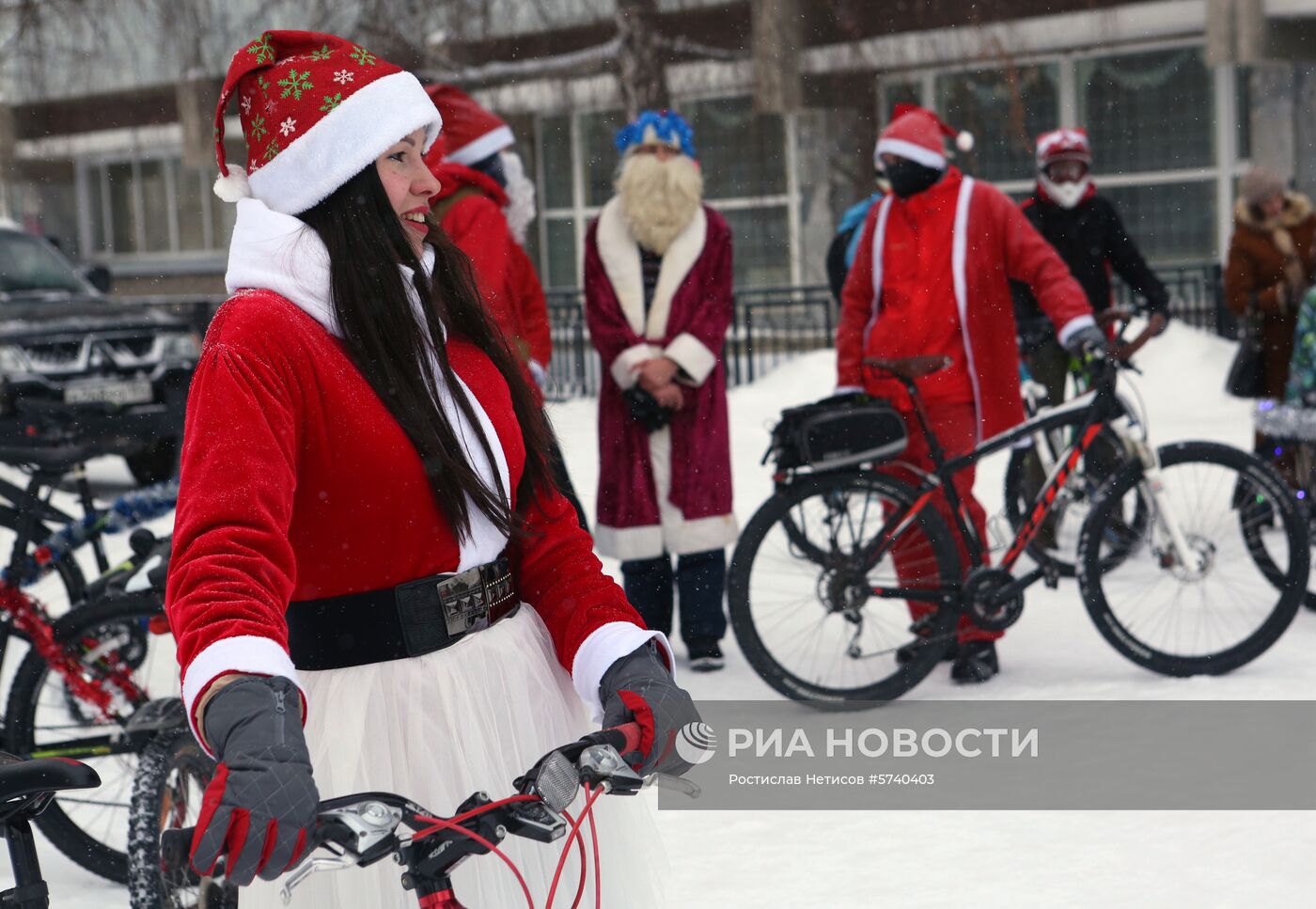 Велозаезд Дедов Морозов в Новосибирске