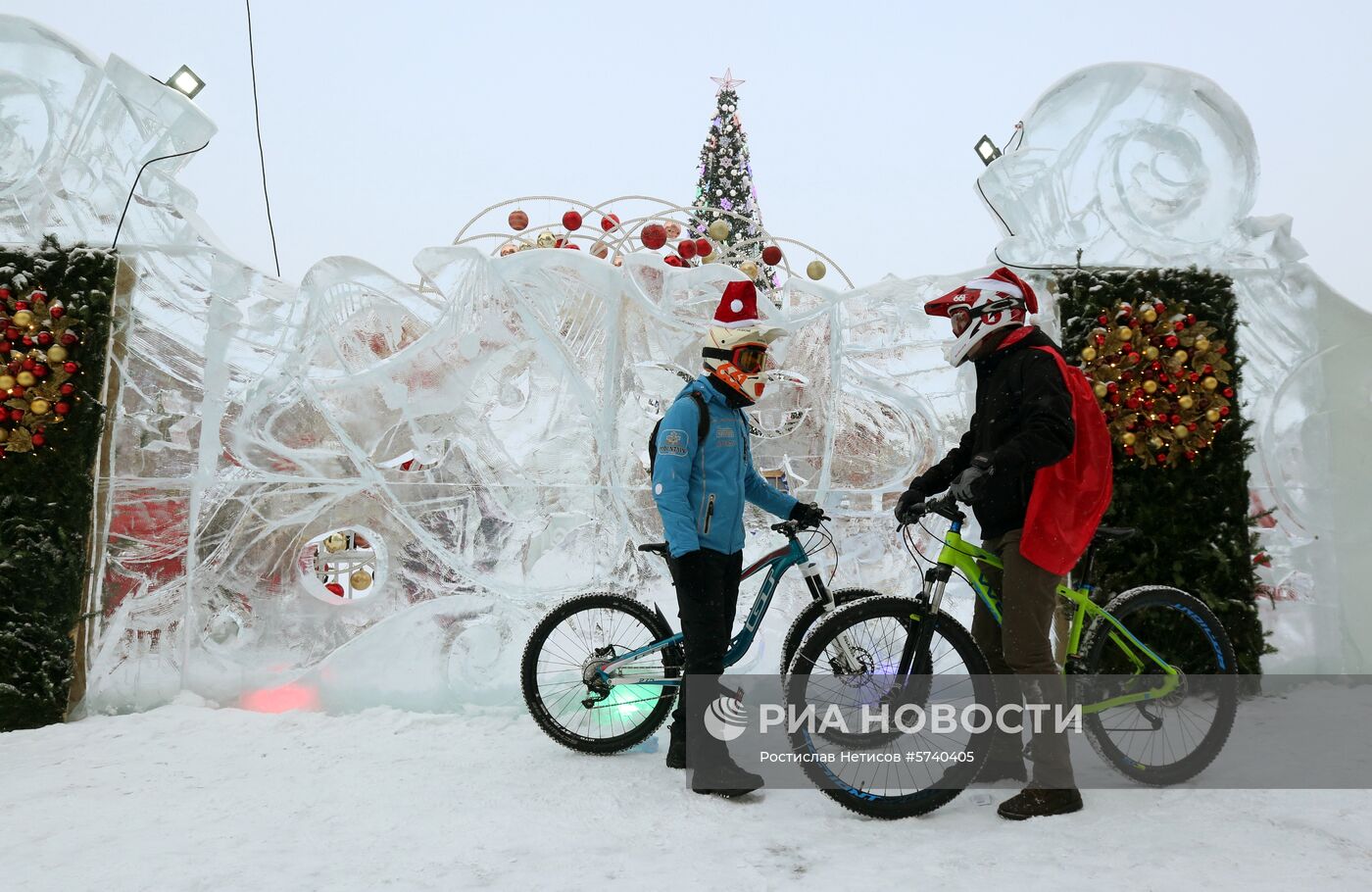 Велозаезд Дедов Морозов в Новосибирске