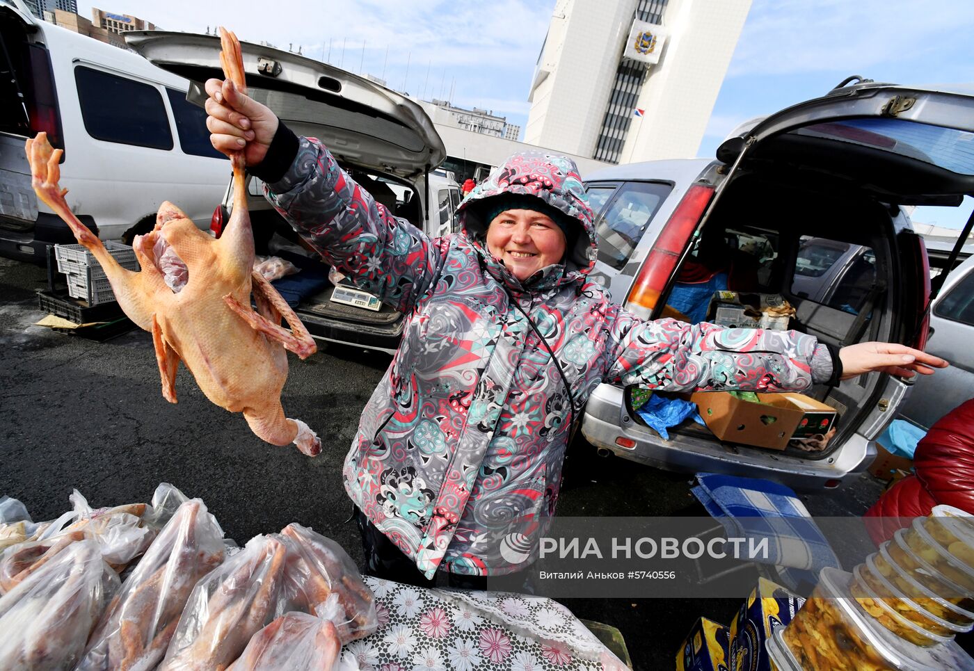 Продовольственная ярмарка во Владивостоке