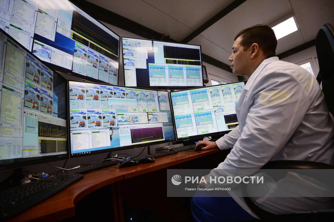 Открытие второй очереди тепличного комбината «УГМК-Агро»