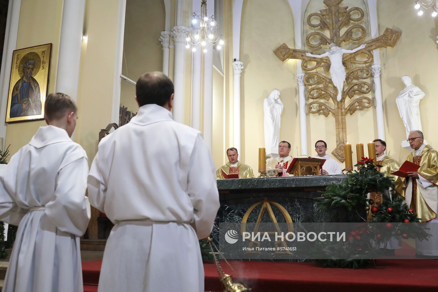 Празднование католического Рождества в Москве