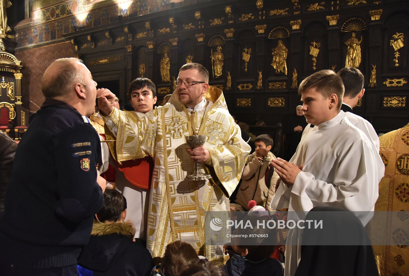 Празднование католического Рождества на Украине