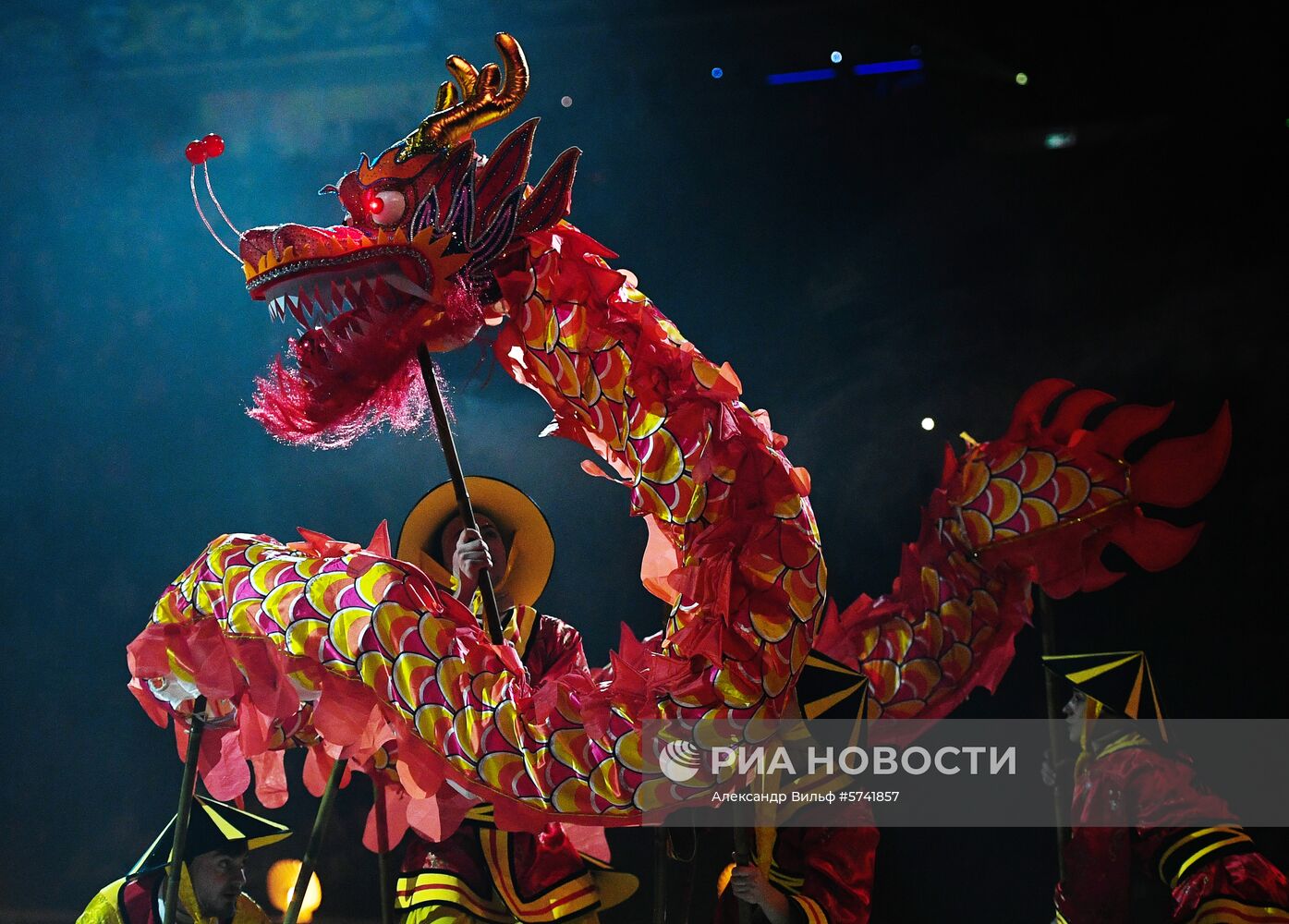 Шоу Татьяны Навки "Аленький цветочек"