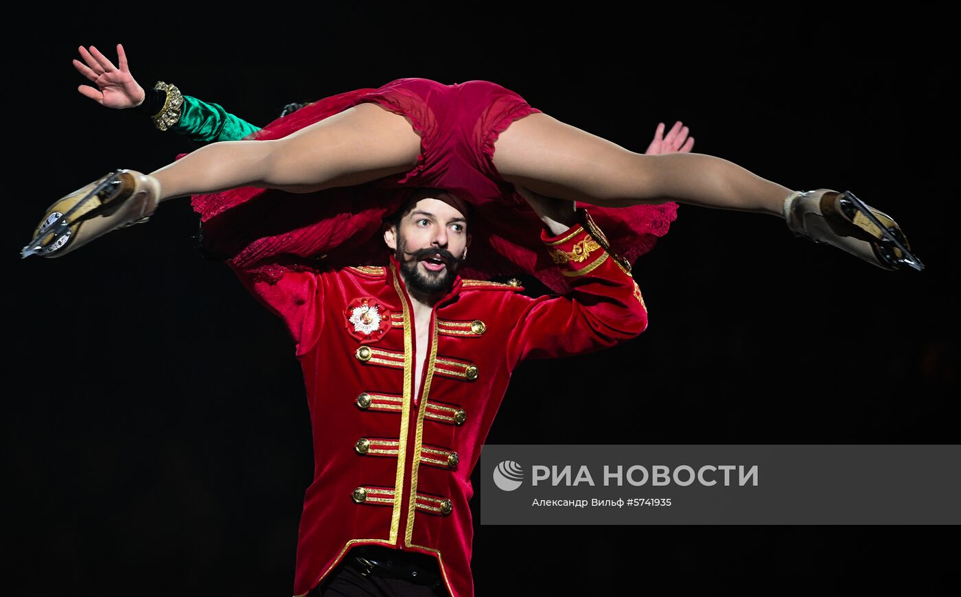 Шоу Татьяны Навки "Аленький цветочек"