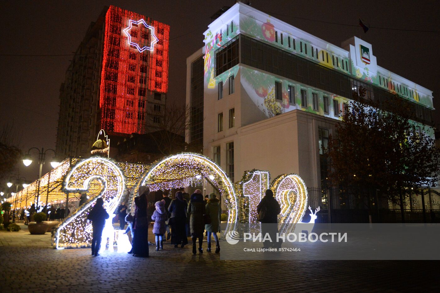 Новогодняя иллюминация в Грозном