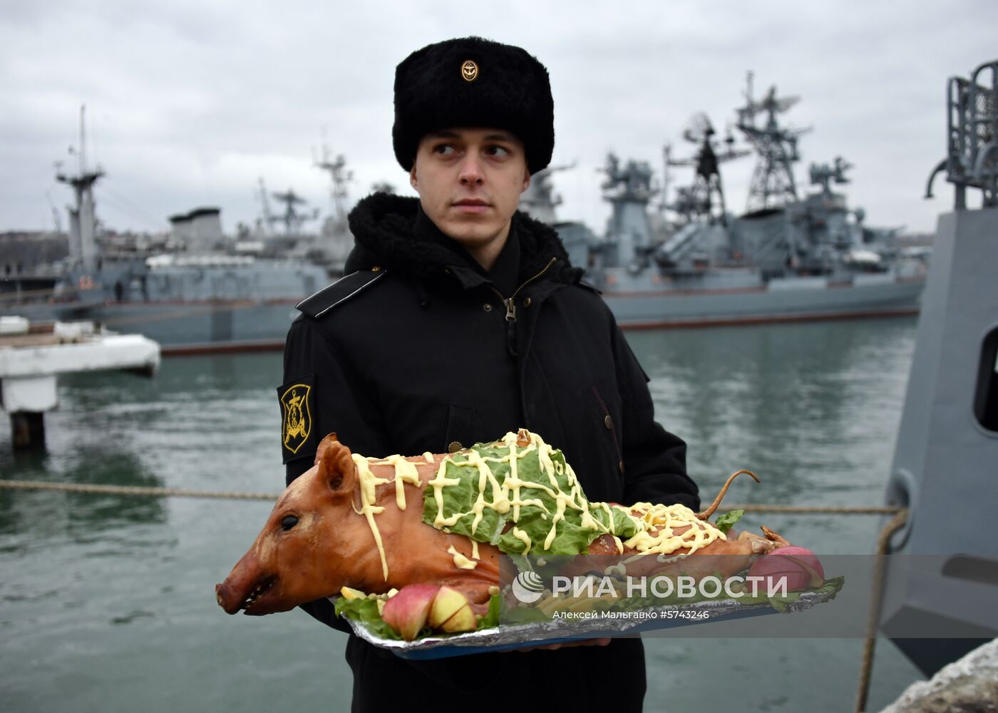 Возвращение фрегата "Адмирал Эссен" в Севастополь