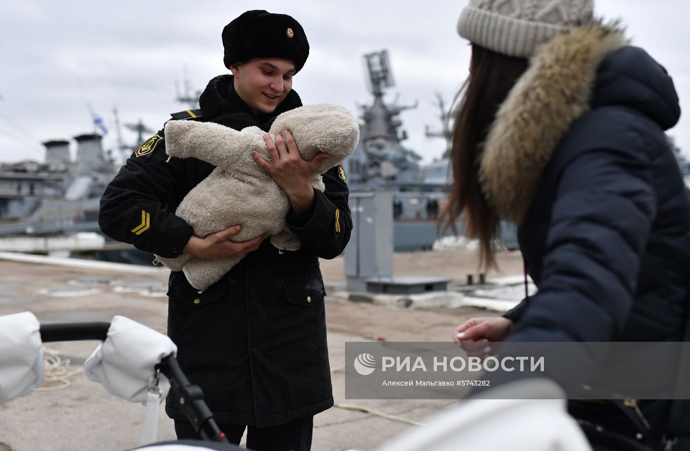 Возвращение фрегата "Адмирал Эссен" в Севастополь