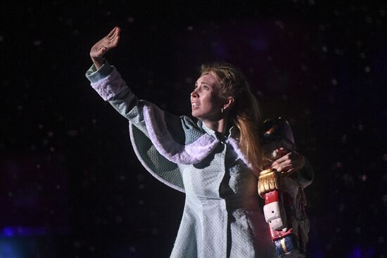 Новогоднее ледовое шоу Ильи Авербуха "Щелкунчик и мышиный король"