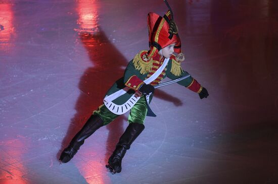 Новогоднее ледовое шоу Ильи Авербуха "Щелкунчик и мышиный король"