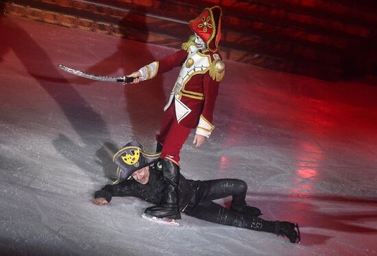 Новогоднее ледовое шоу Ильи Авербуха "Щелкунчик и мышиный король"