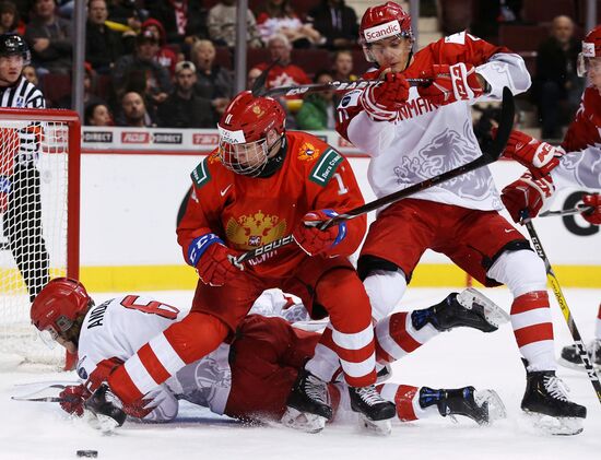 Хоккей. Молодежный чемпионат мира. Матч Россия - Дания