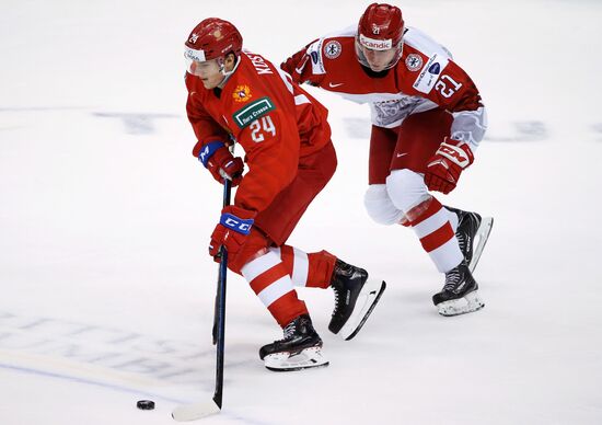 Хоккей. Молодежный чемпионат мира. Матч Россия - Дания