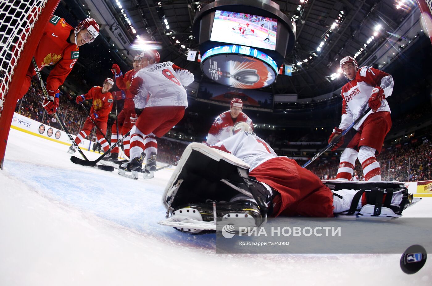 Хоккей. Молодежный чемпионат мира. Матч Россия - Дания