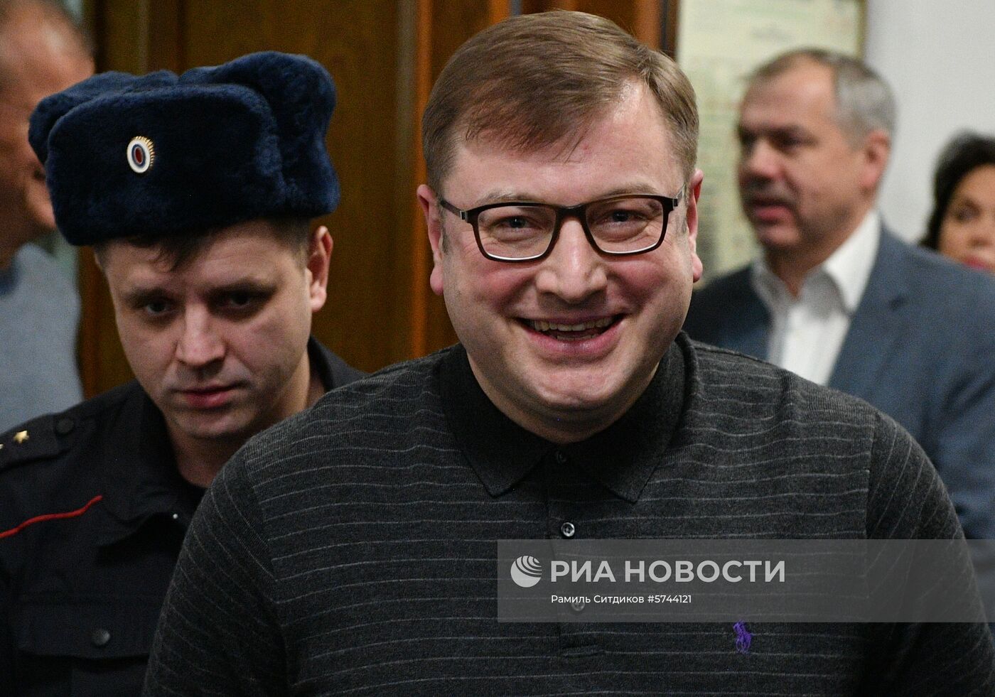 Оглашение приговора предпринимателю Д. Михальченко