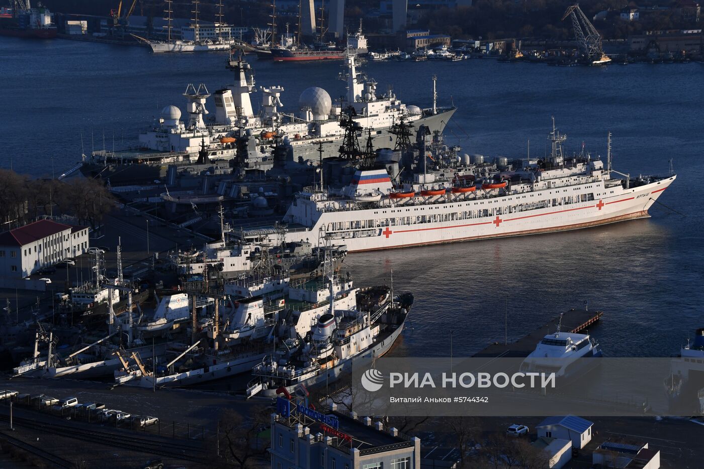 Города России. Владивосток