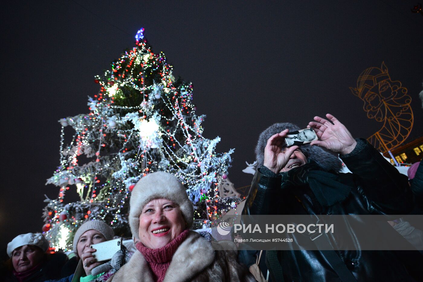 Открытие ледового городка в Екатеринбурге