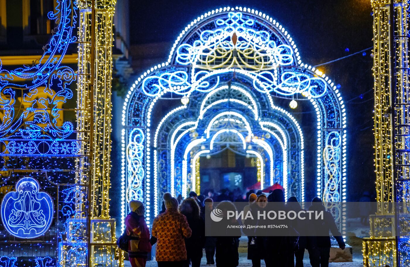 Новогоднее украшение Санкт-Петербурга