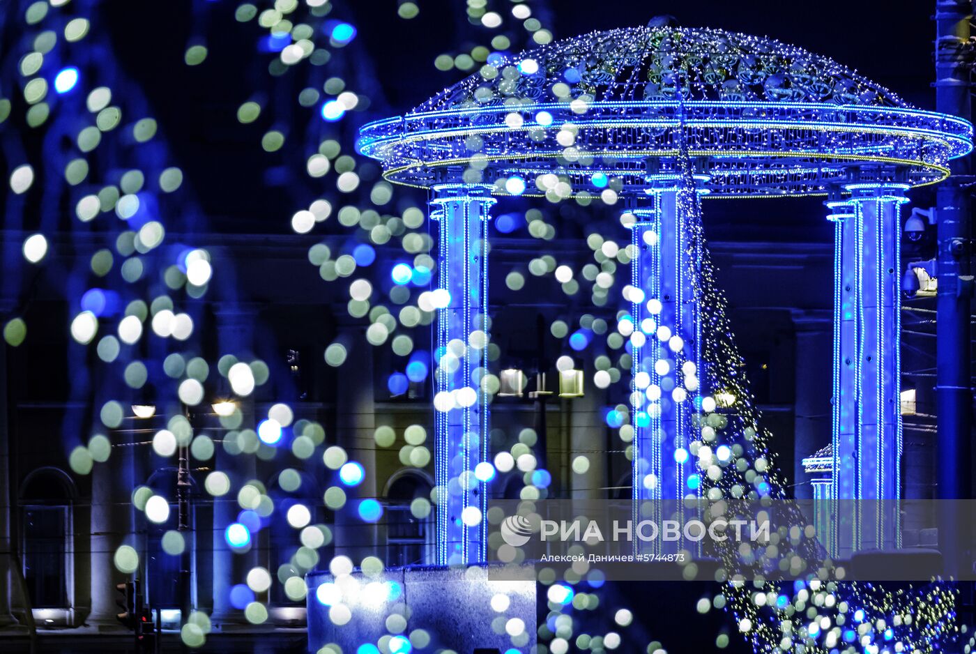 Новогоднее украшение Санкт-Петербурга