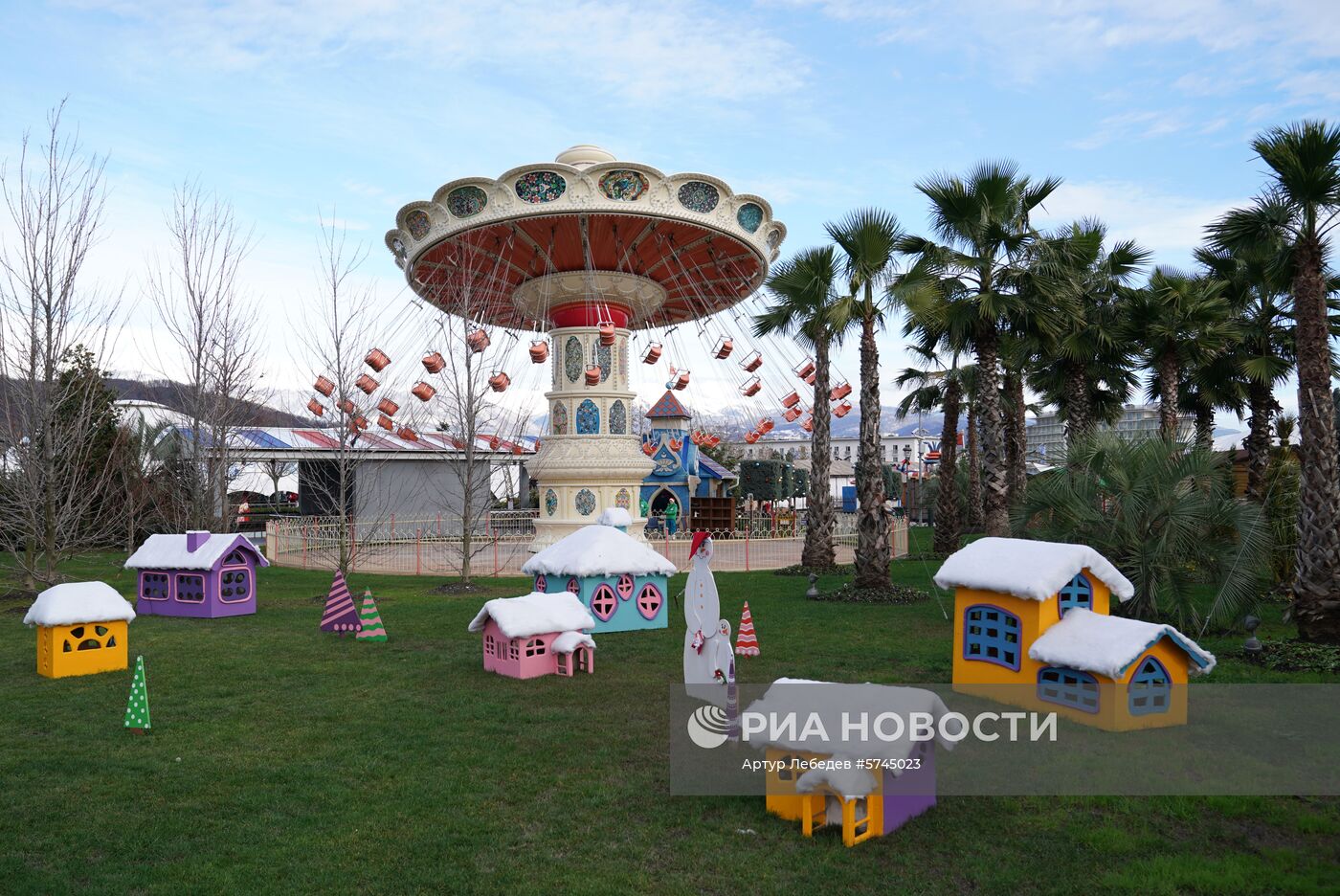 Новогоднее украшение "Сочи Парка"