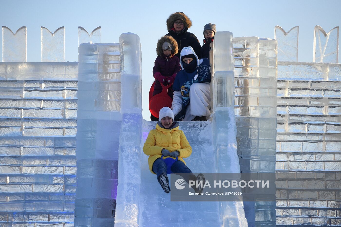 Фестиваль "Ледовая Москва. В кругу семьи"