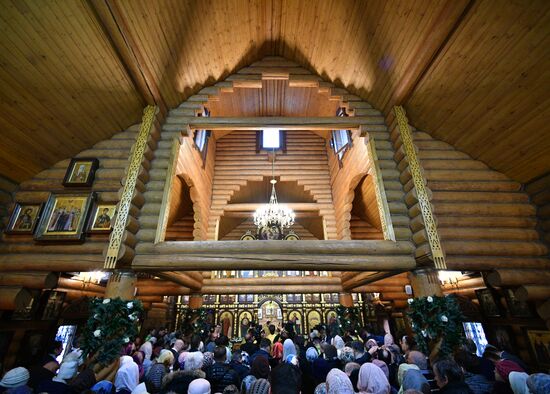 Освящение храма Всех Преподобных Отцев Киево-Печерских в Москве