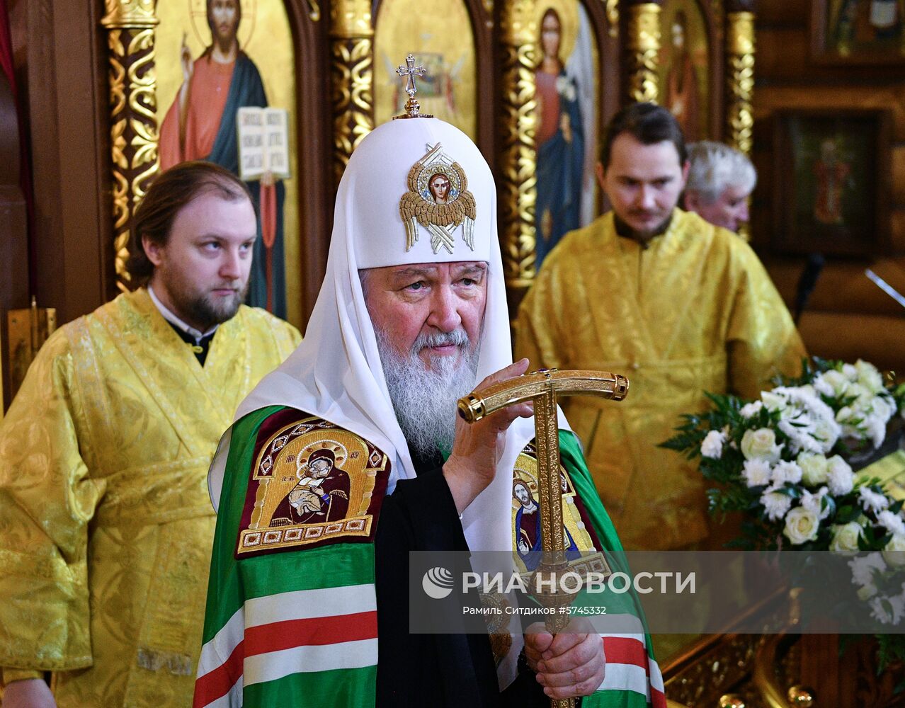 Освящение храма Всех Преподобных Отцев Киево-Печерских в Москве