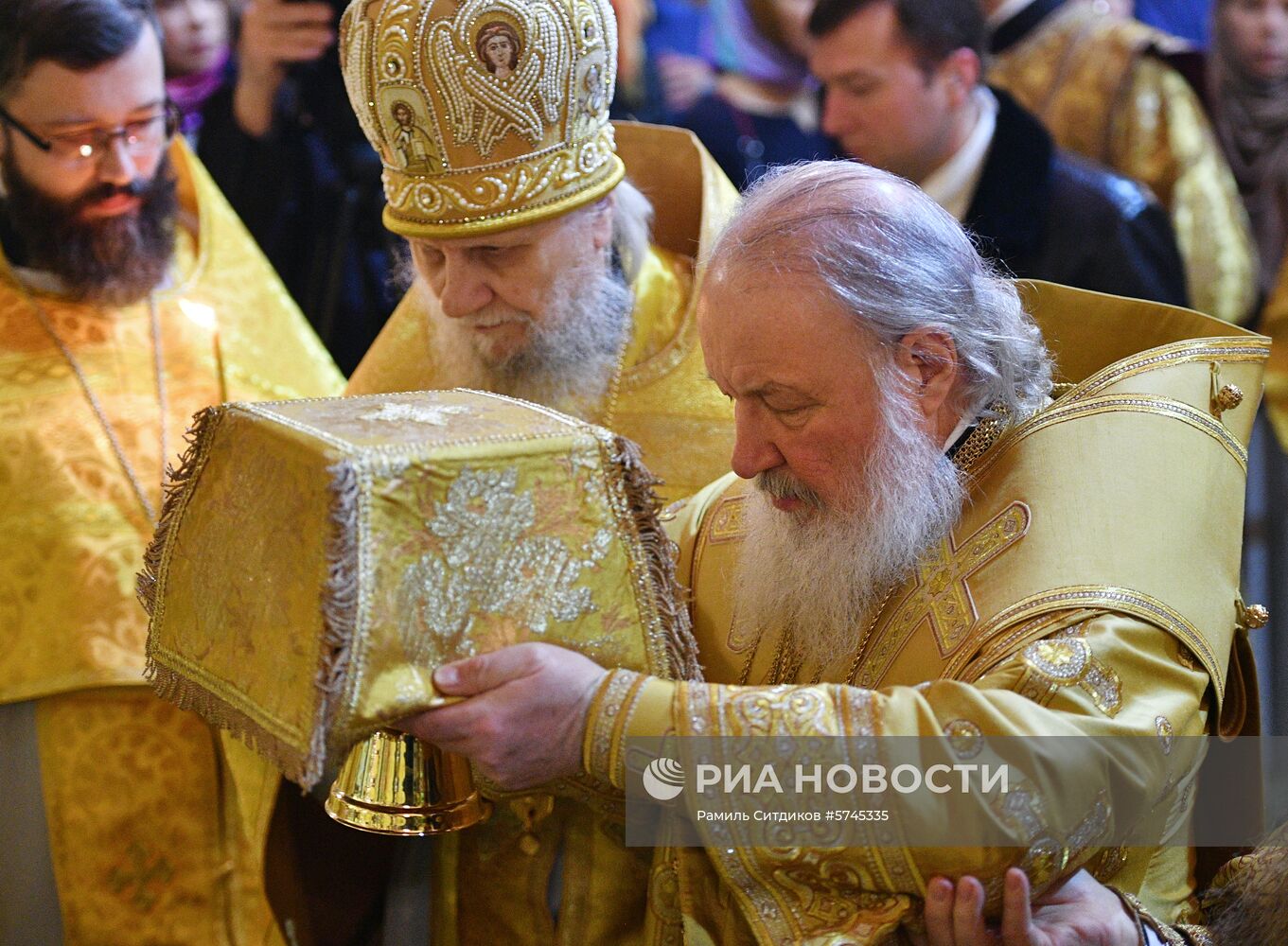 Освящение храма Всех Преподобных Отцев Киево-Печерских в Москве