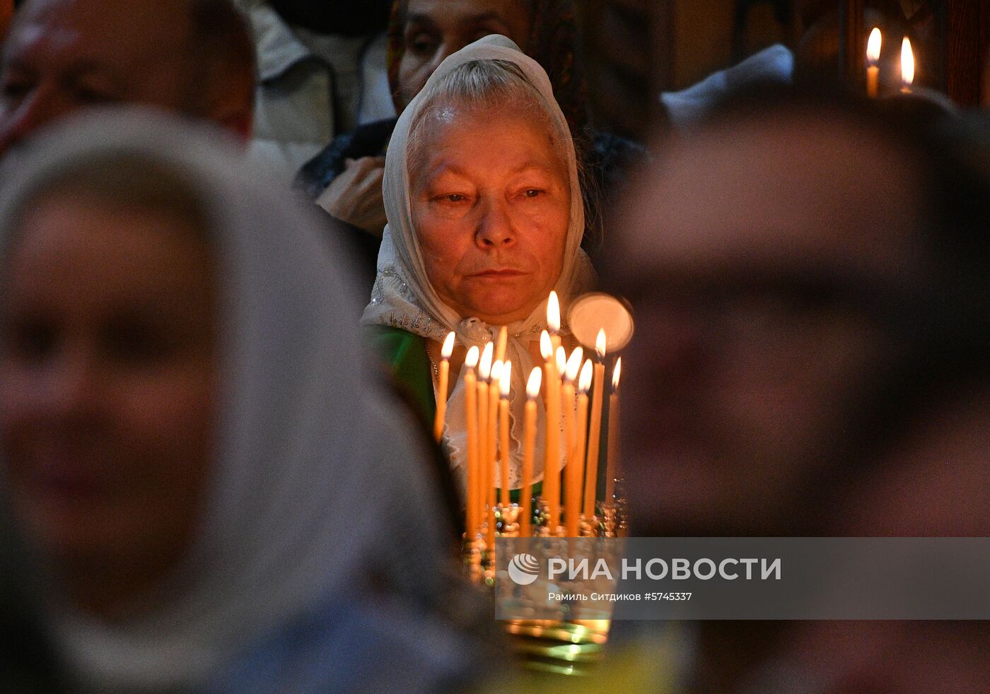 Освящение храма Всех Преподобных Отцев Киево-Печерских в Москве